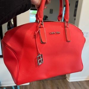 Calvin Klein red purse good condition
